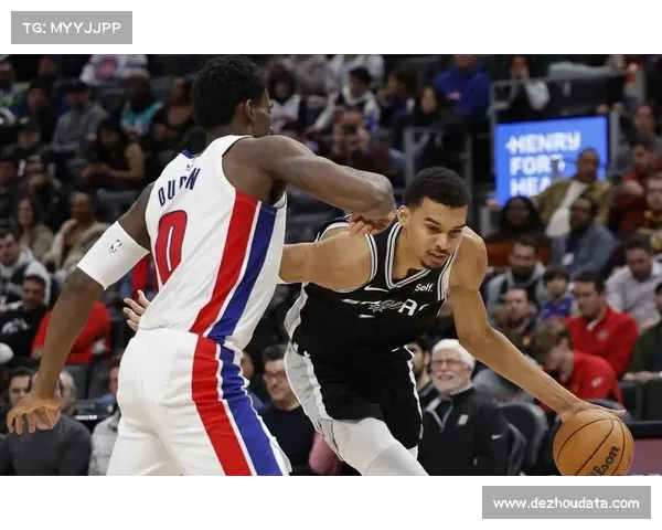 马刺轻取湖人坐稳西部第二,文班亚马替补贡献16+14+4帽